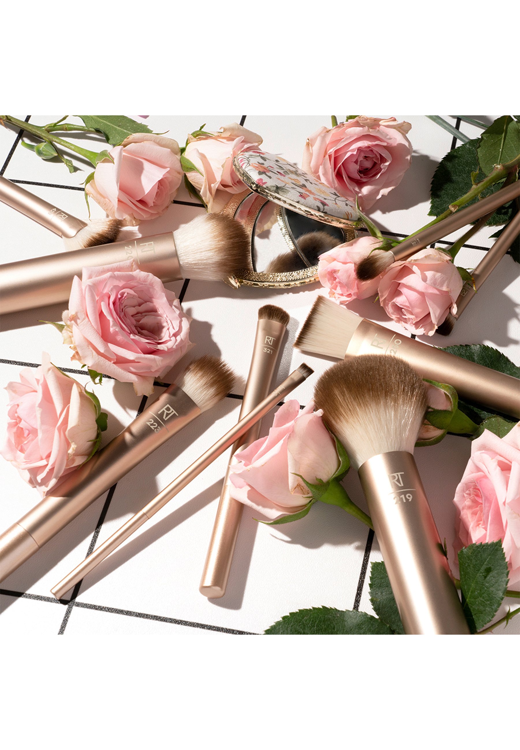Real Techniques AU NATUREL COMPLETE BRUSH KIT - Kwastenset