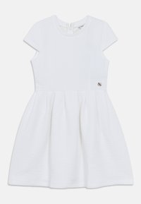 Δεν επιλέχθηκε, pure white