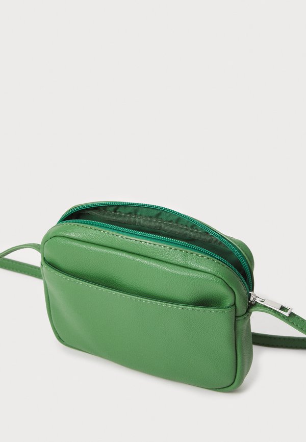 PCTINNA CROSS BODY  - Cross body bag - fairway3