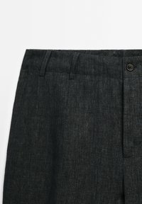 Thumbnail Image 7