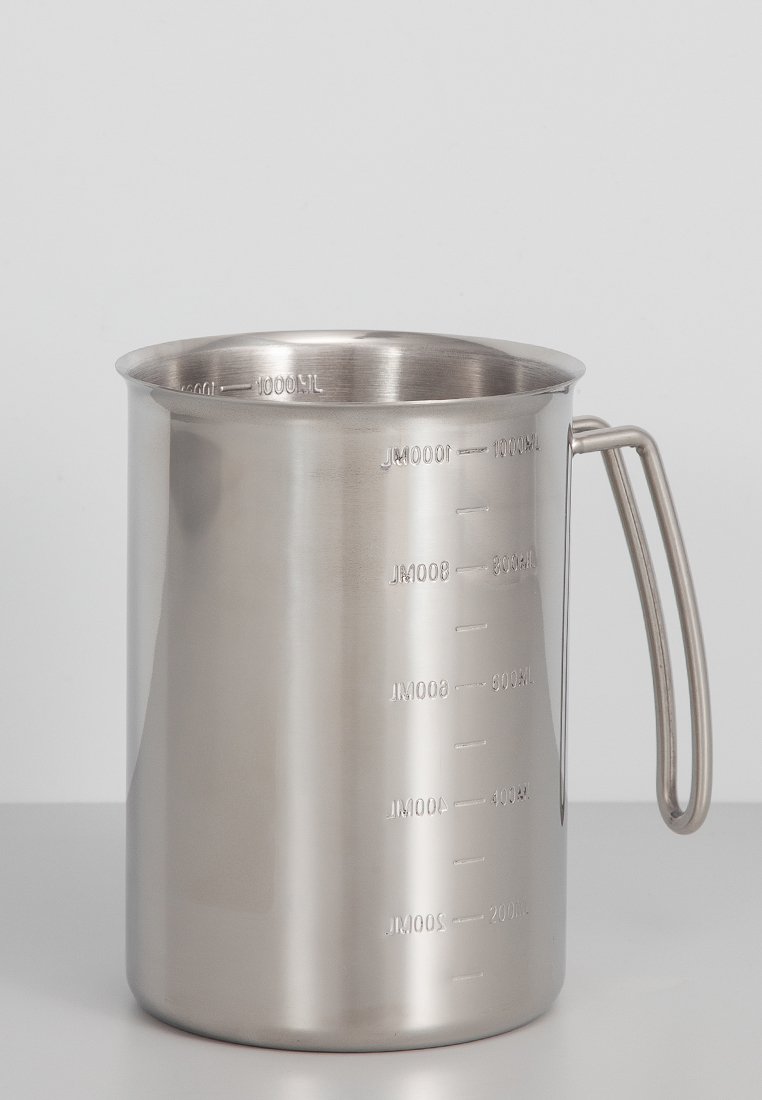 Messbecher