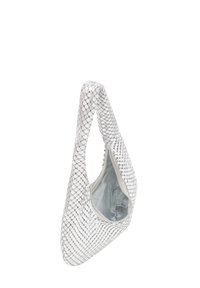 Borsa a mano textured argento con un design perforato unico, dotata di un manico singolo e fodera interna liscia a contrasto.