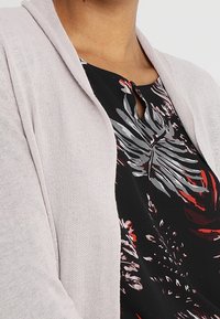 Zalando Essentials Kardigan