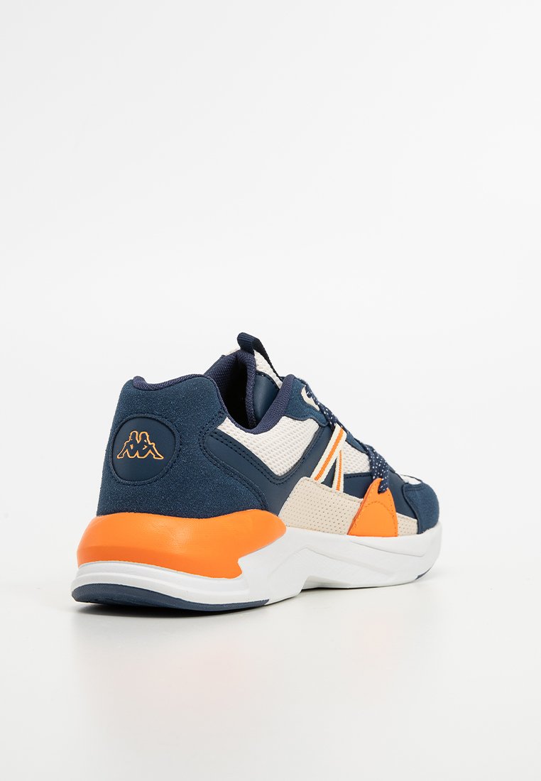 Navyblaue, beige und orange Sport Sneaker mit dicker weißer Sohle, strukturiertem Mesh, Suedebesätzen und Kappa-Logo an der Ferse.