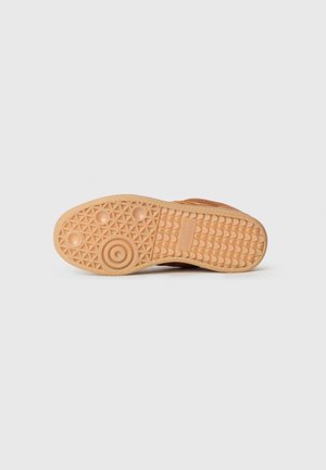 adidas Samba XLG Dusky Bronze Gum — foto 5