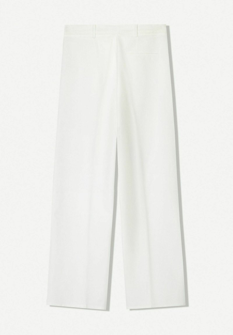 Pantalon Bershka Blanc Cassé Femme - Coton - Taille 36 - Coupe Boyfriend - Occasion Très Bon État