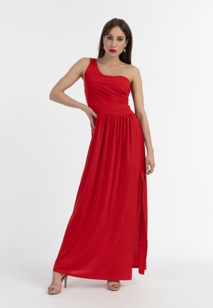 Maxi dress rosso a spalla singola in tessuto morbido, con un corpino attillato e una gonna fluida con uno spacco laterale. Accentuato da una vita arricciata.