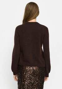 Soft Rebels ALLISON O-NECK - Jopica - chocolate plum melange