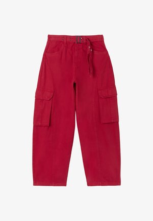 Stradivarius, BARREL CARGO TROUSERS - Pantalon cargo - red