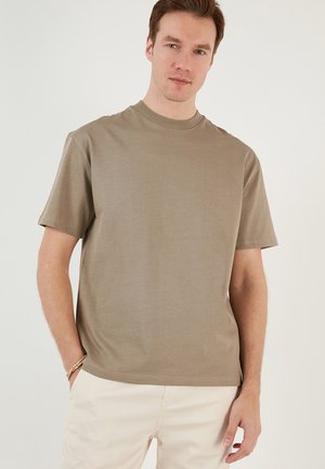 REGULAR FIT - Osnovna majica kratkih rukava - khaki