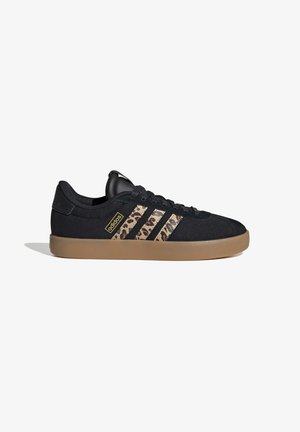 adidas Sportswear, VL Court 3.0 Shoes - Sneakers basse - cblack shabrn magold