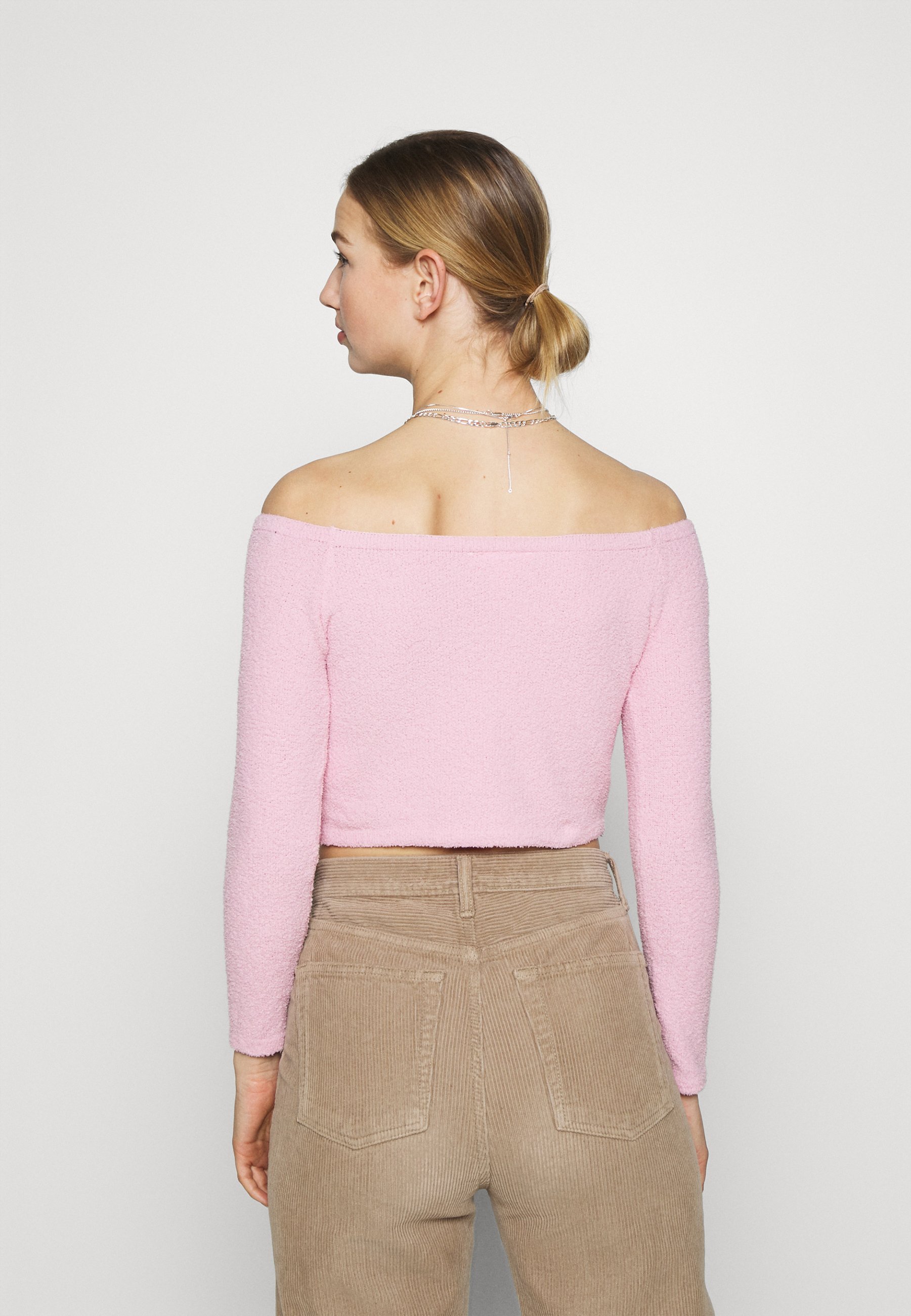 Damen FIA - Strickpullover Damen FIA - Strickpullover