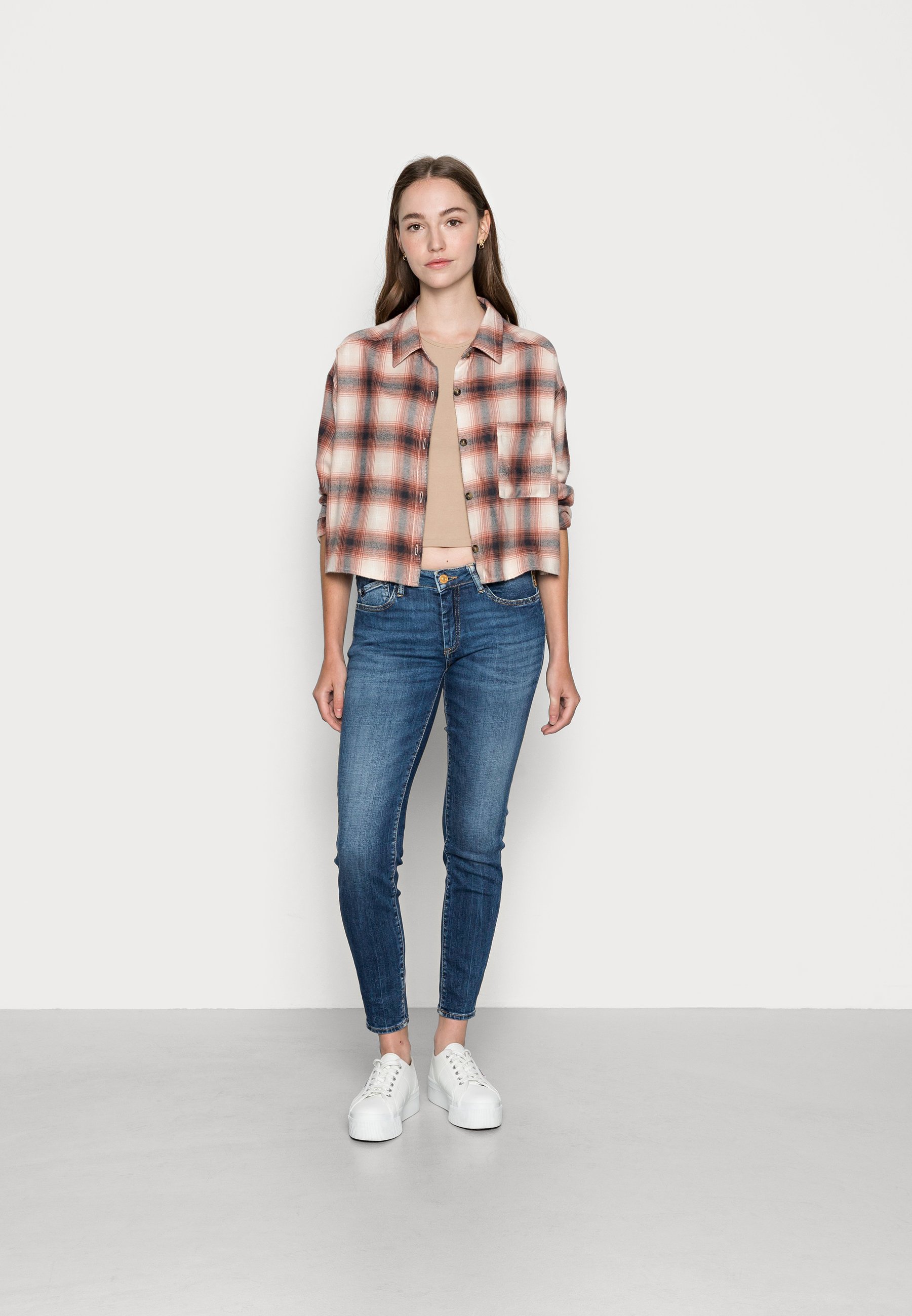 Hollister Co. Camicia - white/black/cinnabar plaid/bianco - Zalando.it