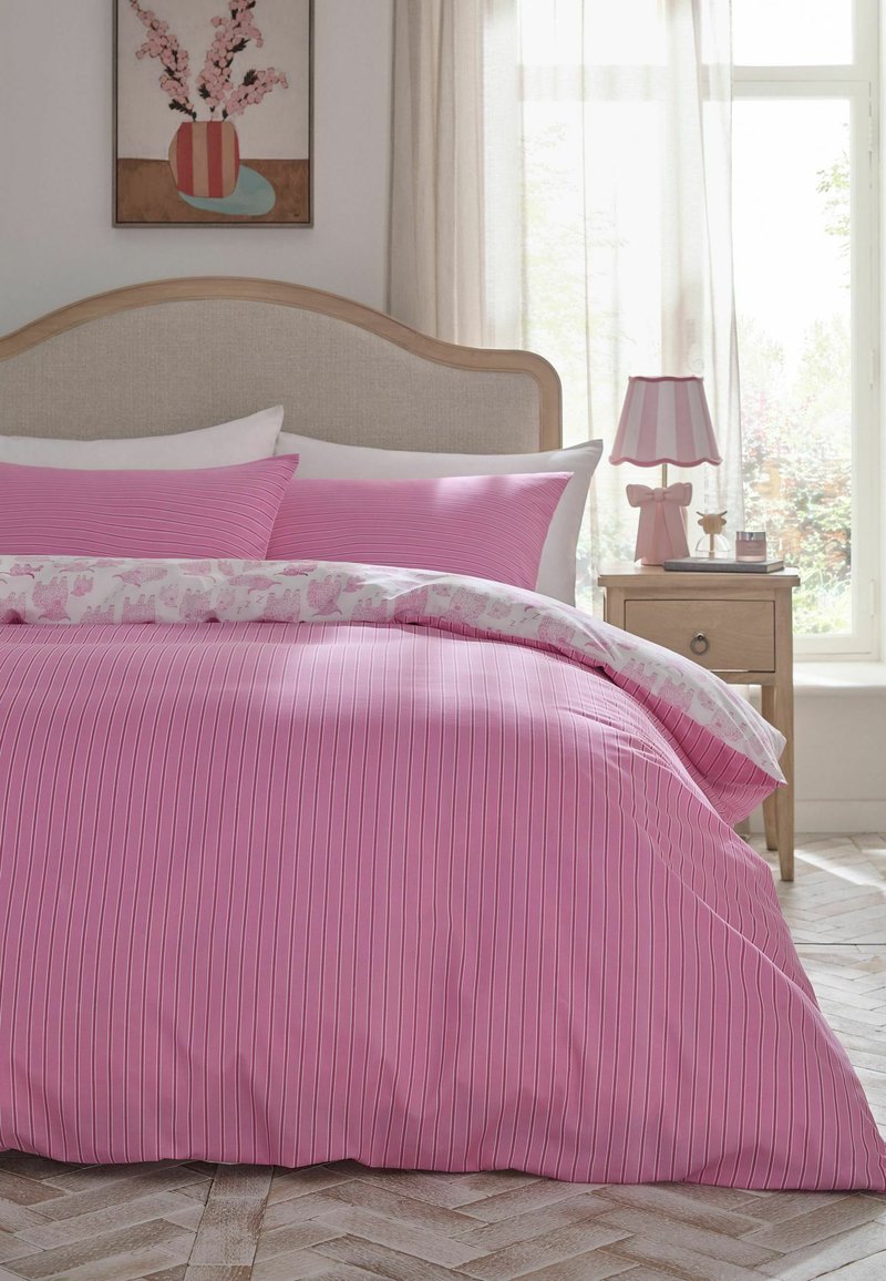 schuhschrank 20 cm tief Hängeschuhschrank 120 breit hier finden Satin Pillow Covers: Benefits