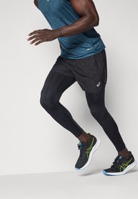 ASICS FUJITRAIL ALL OVER PRINT SHORT MEN - Sports shorts - performance black