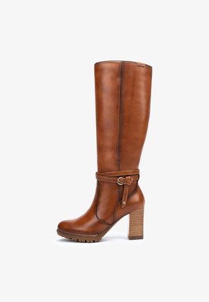 Pikolinos CONNELLY - Botas con plataforma - brown