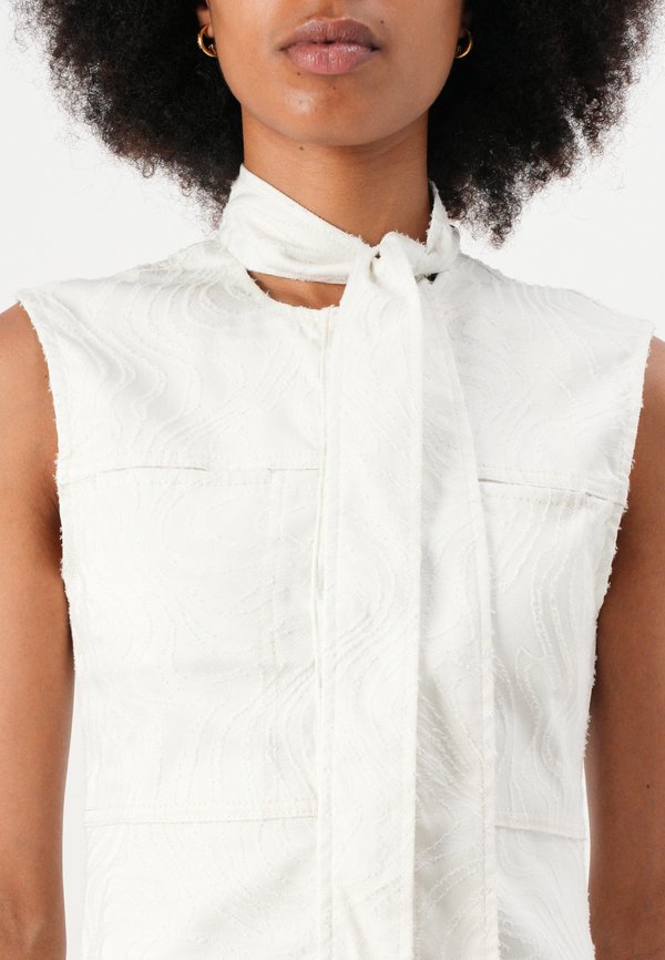 NUVOLA - Blouse - ecru4