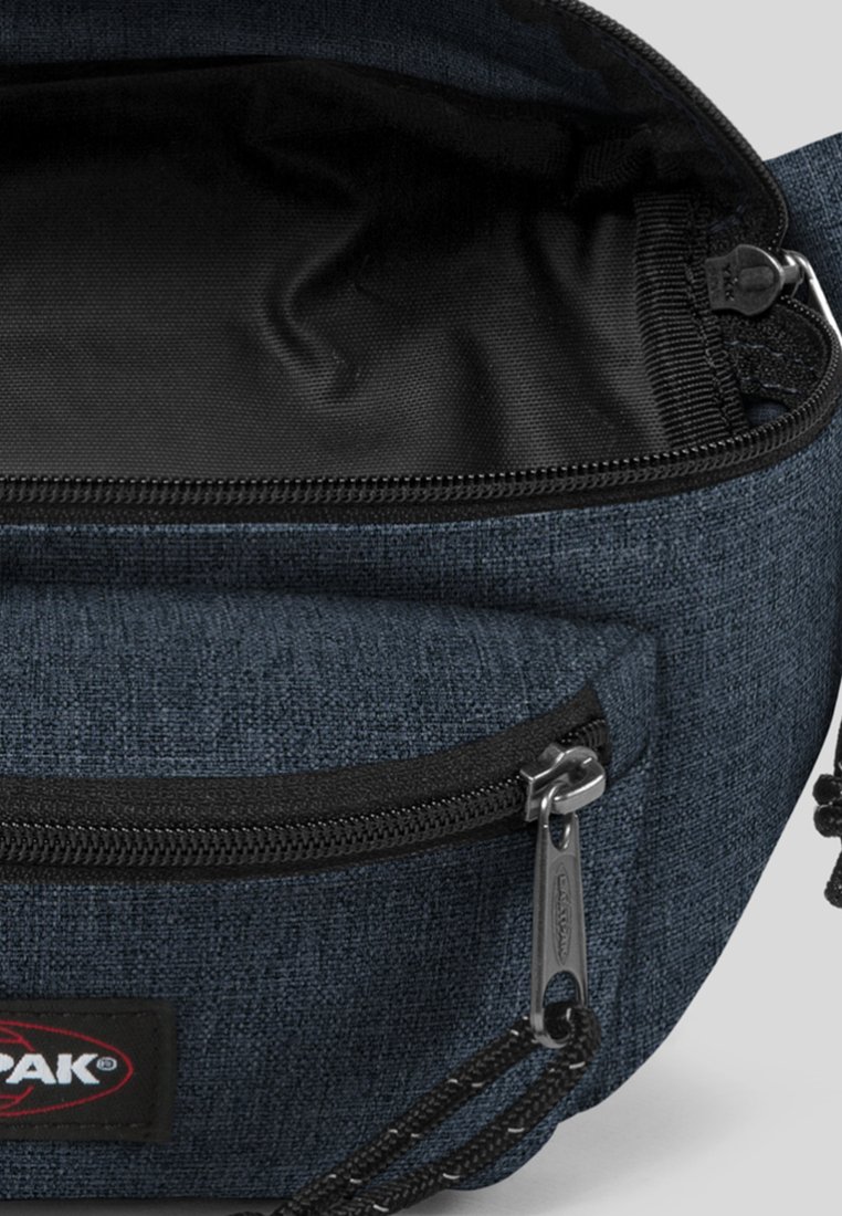Sac Banane EASTPAK Doggy Bag – Noir Motif Kontrast Bubble – Neuf Avec étiquettes