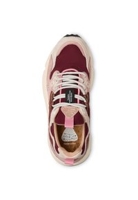 Sneaker with a maroon and pink color scheme, featuring a mix of suede and textile materials, lace closure, and patterned insole in cork.