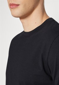 Samsøe Samsøe CHRISTIAN - T-Shirt basic - black