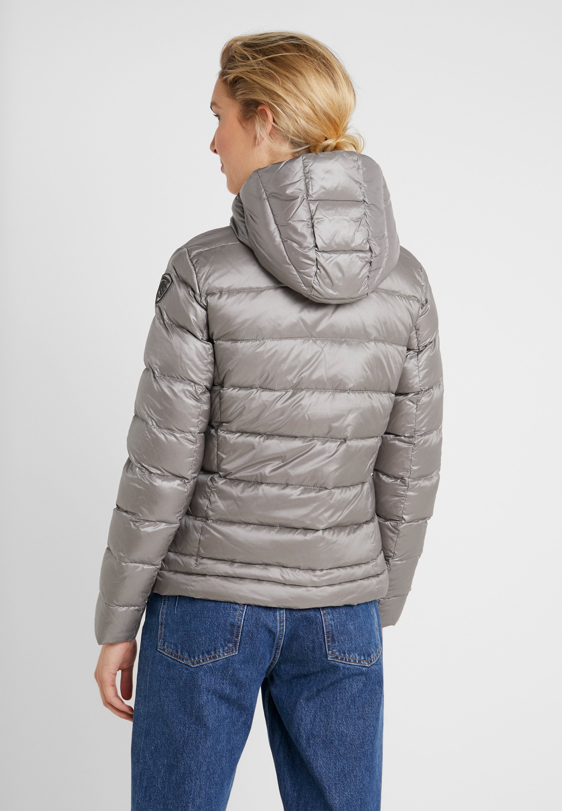 Blauer GIUBBINI CORTI IMBOTTITO Dunjacka silver Zalando.se Blauer GIUBBINI CORTI IMBOTTITO PIUMA Dunjacka silver