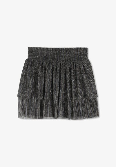 Czarna i srebrna warstwowa spódnica z marszczoną gumką w pasie, charakteryzująca się teksturowanym, metalicznym połyskiem oraz płynnym, wielowarstwowym krojem.