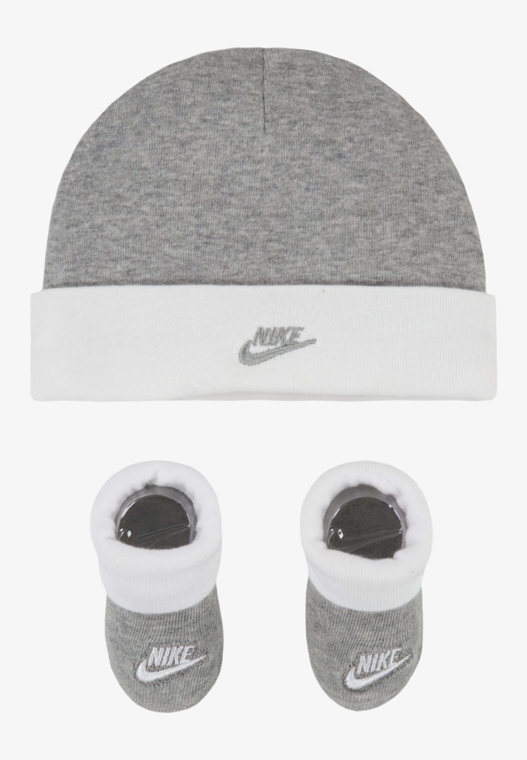 new born nike hat