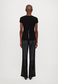 EA7 Emporio Armani Triko s potiskem - black