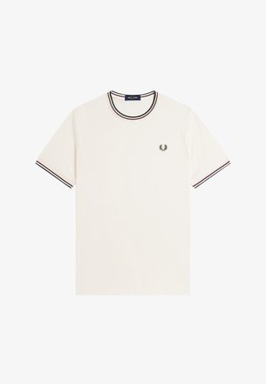 Valkoishtenvärinen lyhythihainen T-paita, jossa musta ja viininpunainen raidallinen reunus kauluksessa ja hihoissa, vasemmassa rinnassa pieni laakeriseppelelogo.