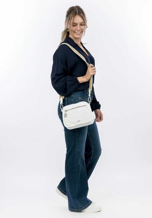 SURI FREY, UMHÄNGE PATSY - Cross body bag - white