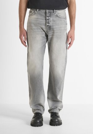 BRAD REGUALR FIT - Jeans a sigaretta - light grey