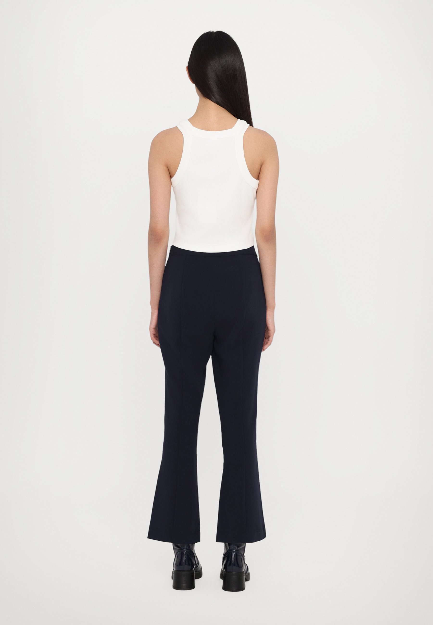 CLOSED CROPPED RACER TANK - Top - ivory/off-white - Zalando.co.uk