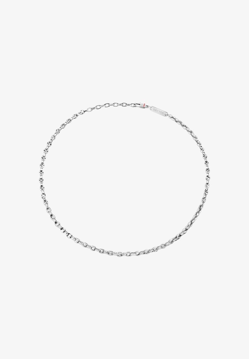 Collana in argento con anelli ovali interconnessi caratterizzati da una superficie liscia. Chiusura decorata con dettagli del marchio.