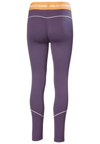 Paarse leggings van een gestructureerde stof, met een contrasterende oranje tailleband en reflecterende zilveren accenten.