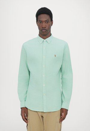 SLIM FIT OXFORD SHIRT - Button down-skjorte - summer emerald