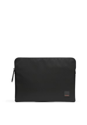Sort rektangulær laptopærme med lynlås og SWIMS-logo i nederste højre hjørne vist mod en hvid baggrund.