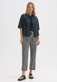 OPUS MAHOLA DESERT - Pantalon classique - emerald