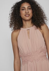 VILA VIMILINA HALTERNECK NOOS - Maksi garuma kleita - misty rose