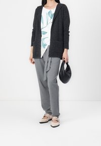 Vero Moda Kofta - black