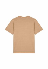 T-shirt à manches courtes, col rond en coton marron clair. Texture lisse avec un design simple, sans motifs ni embellissements visibles.
