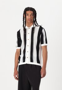 Only & Sons - ONSARON STRIPE SHIRT - Shirt - black Thumbnail Image 1