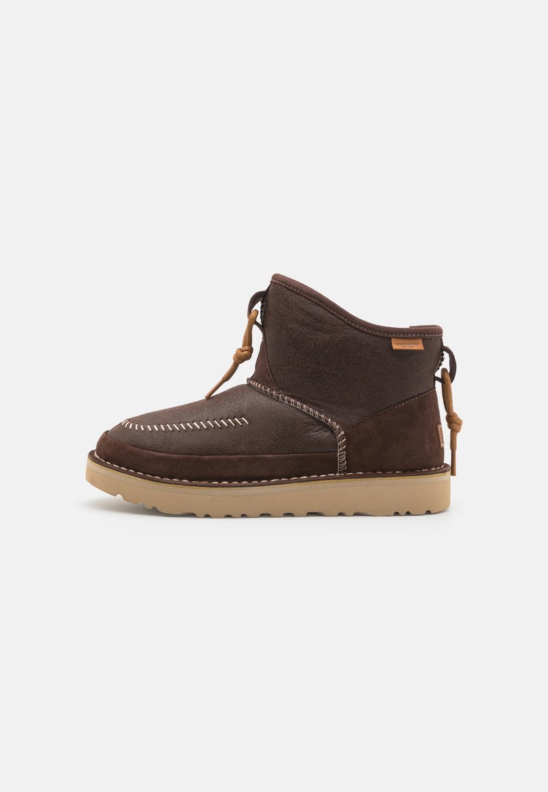 UGG Botines marrón oscuro