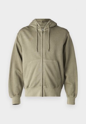 Helle olivengrüne Zip-Hoodie mit einer Kordelzugkapuze, Fronttaschen, gerippten Bündchen und Saum. Hergestellt aus weichem, strukturiertem Stoff.
