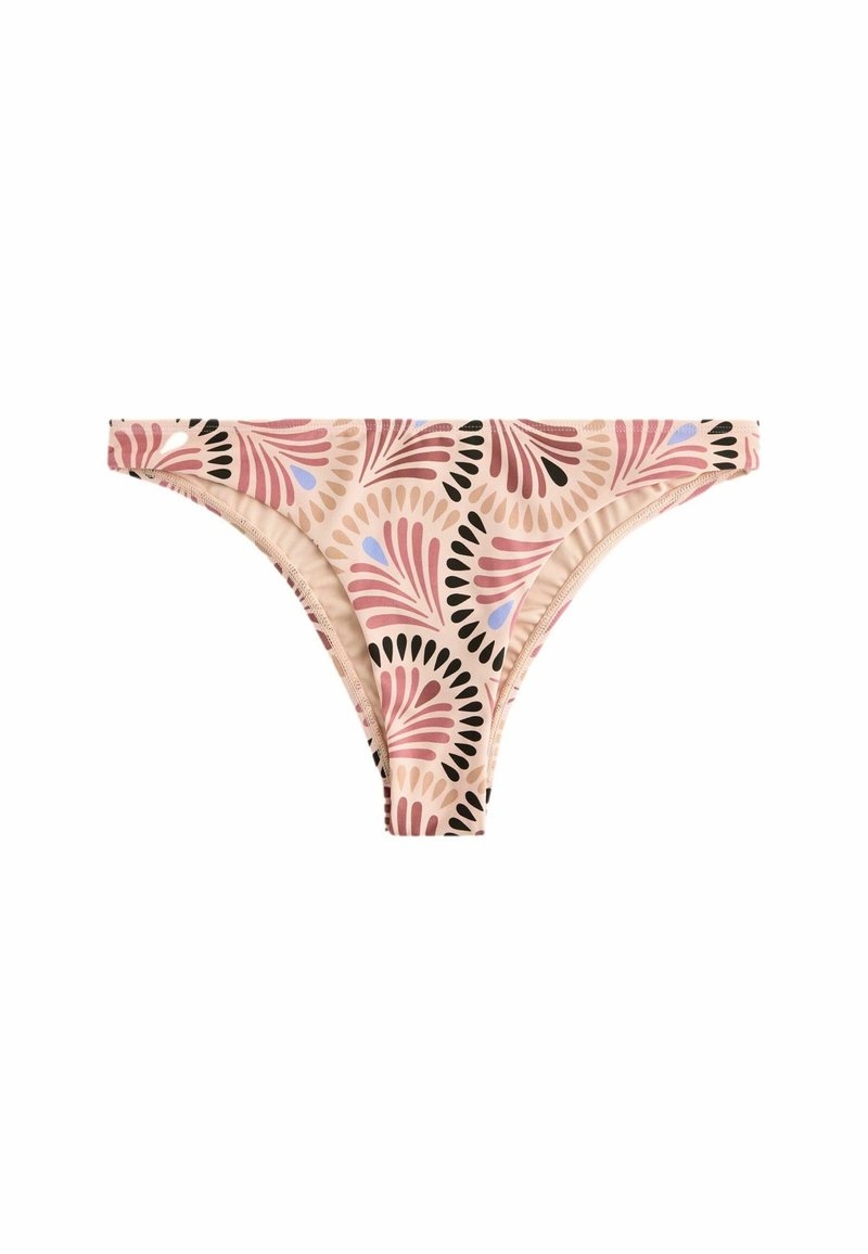 Bikiniunderdel i mjuk persikofärgad tyg med ett upprepande mönster av stiliserade löv i rosa, blått och svart. Slät textur, låg midja.
