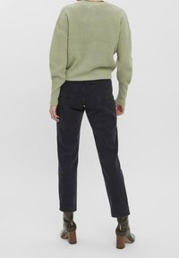 Vero Moda Kofta - olive