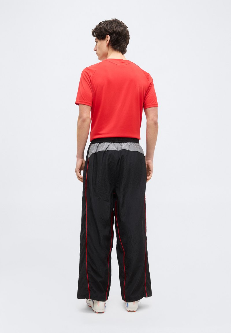 Puma AC MILAN X SLAM JAM PANTS - Teplákové kalhoty - black/medium gray
