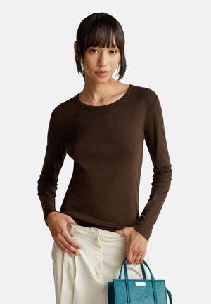 Long sleeved top - brown
