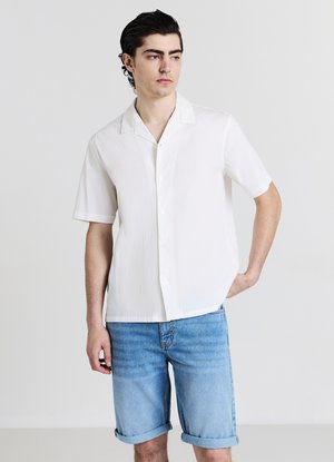 MEDIO - Short en jean - blu denim medio