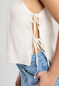 America Today GIANNA - Toppi - off white