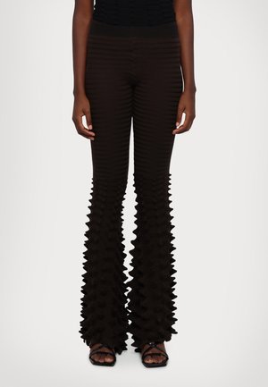 Chet Lo MAXI SPIKE GRADIENT TROUSERS - Püksid - brown